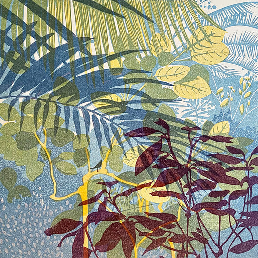 Hothouse 2 - there's a bird in there!