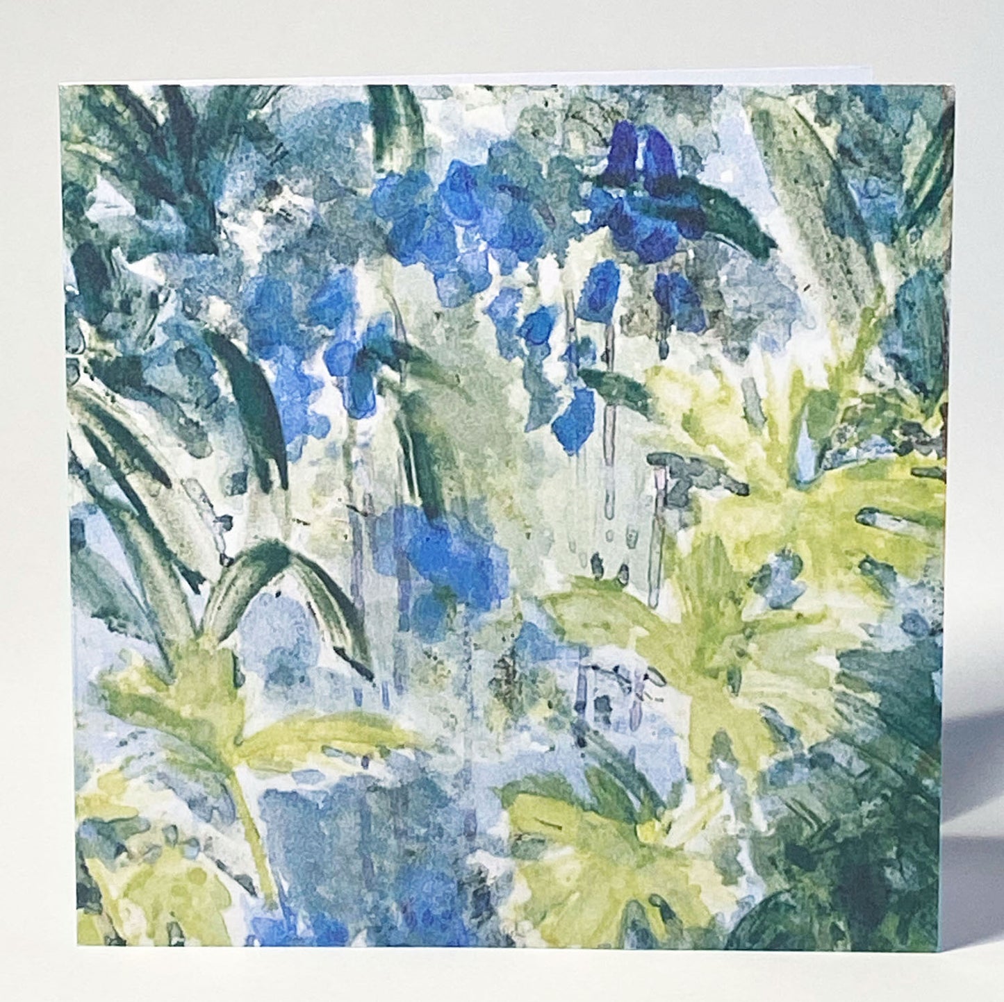 Ann Folkard geranium with bluebells